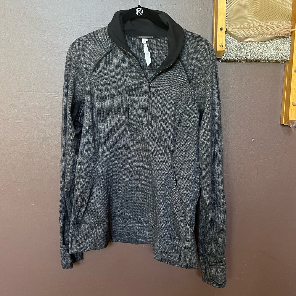 Lululemon half zip